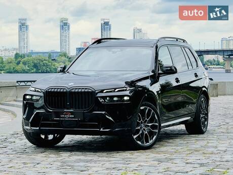 BMW X7 2024 в Киеве