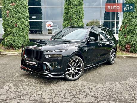 BMW X7 2023 в Киеве