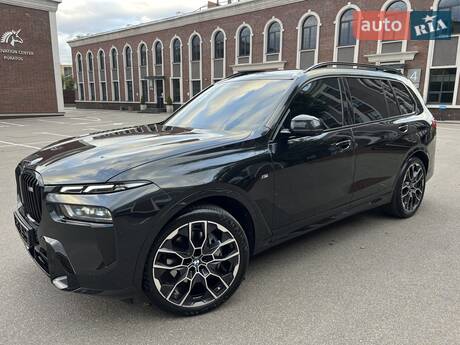 BMW X7 2023 в Киеве