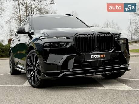 BMW X7 2023 в Киеве