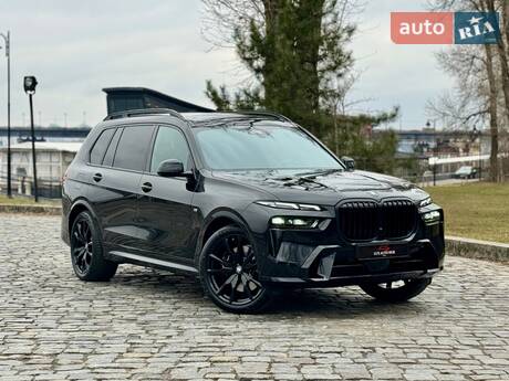 BMW X7 2025 в Киеве