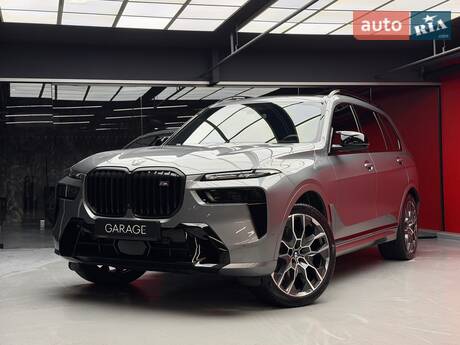 BMW X7 2023 в Киеве