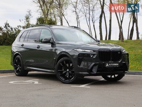BMW X7 2024 в Киеве