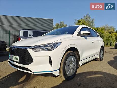 BYD E2 2022 в Киеве