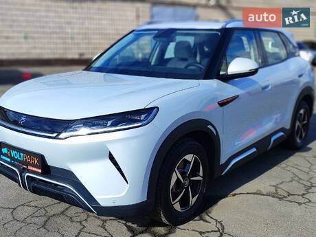 BYD Yuan Up 2024 в Киеве