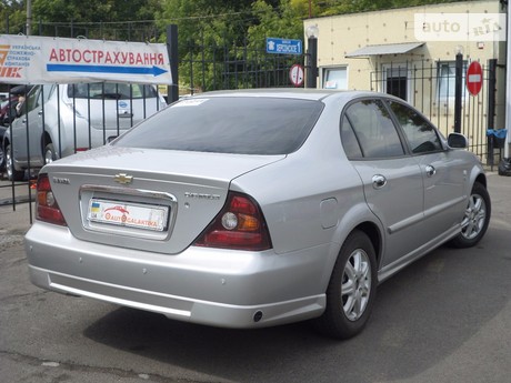 Chevrolet Evanda 2005