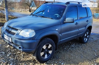 Chevrolet Niva 2012