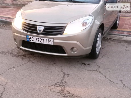 Dacia Sandero 2010