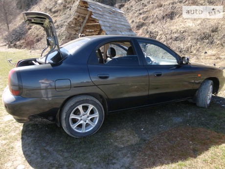 Daewoo Nubira 1998