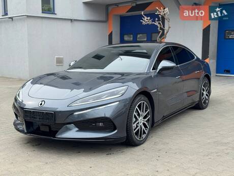 Denza Z9 2025 в Одессе