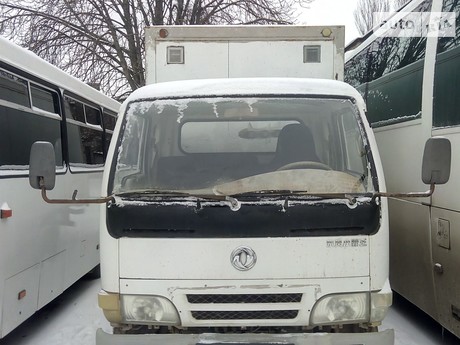 Dongfeng 1044 2005