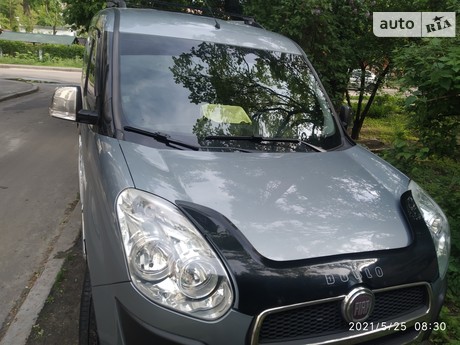 Fiat Doblo Panorama 2011