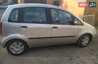 Fiat Idea  2005