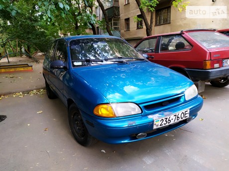 Ford Aspire 1996