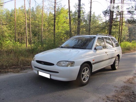 Ford Escort 1998 Ford Escort 1998