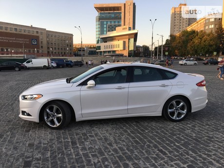 Ford Fusion 2016