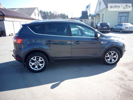 Ford Kuga 2011