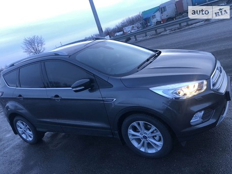 Ford Kuga 2019