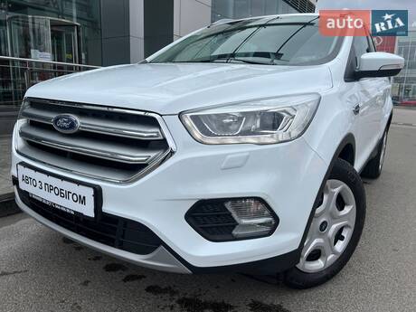 Ford Kuga 2019 в Киеве