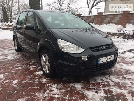 Ford S-Max