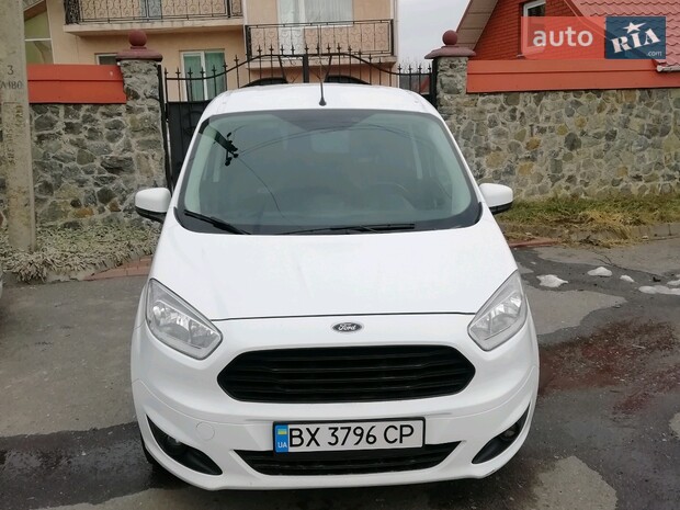 Ford Transit Courier