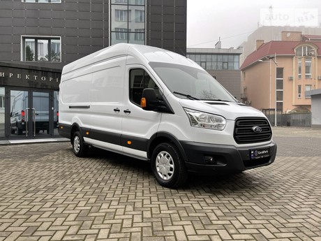 Ford Transit 2019