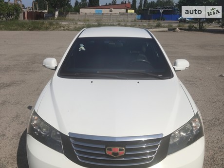 Geely Emgrand 7 (EC7)