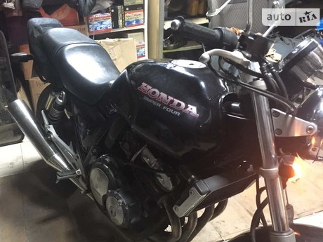 Honda CB 1994