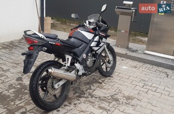 Honda CBR 125R 2004