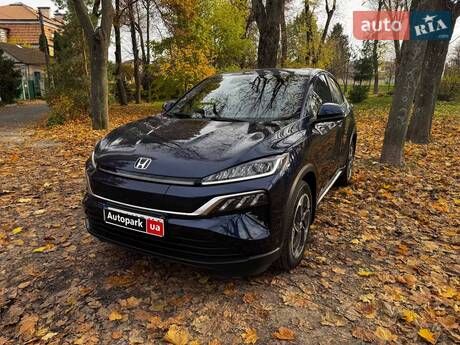 Honda M-NV 2024 в Киеве
