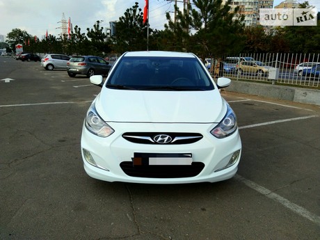 Accent Hyundai Accent