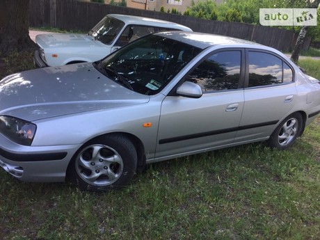 Hyundai Elantra 2005