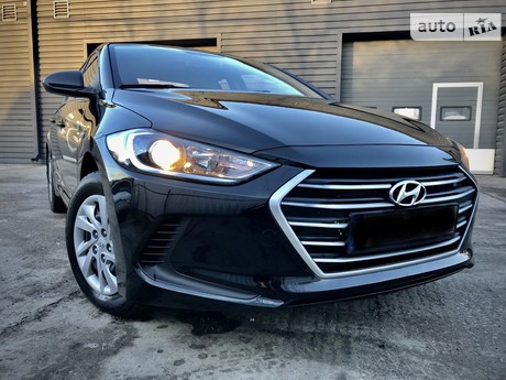 Hyundai Elantra 2018