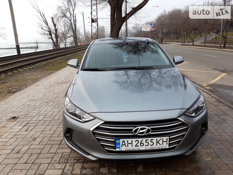 Hyundai Elantra 2018