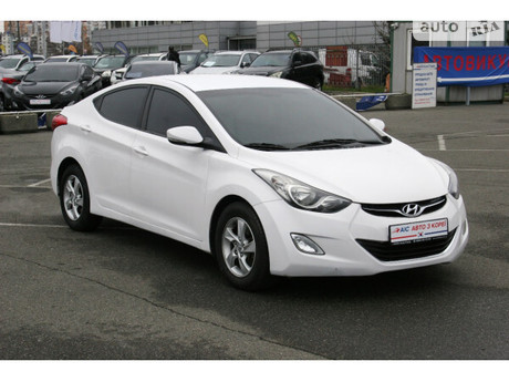 Hyundai Elantra 2013