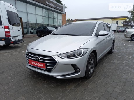 Hyundai Elantra 2016