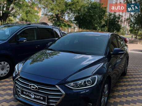 Hyundai Elantra 2018 в Николаеве