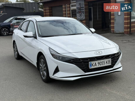 Hyundai Elantra 2022 в Киеве