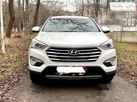 Hyundai Grand Santa Fe 2014