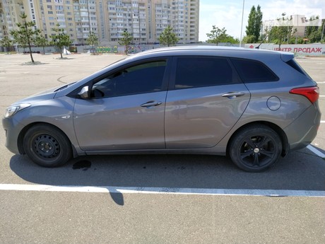 Hyundai i30 2013