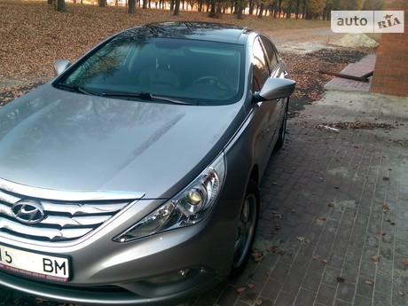 Hyundai Sonata 2010