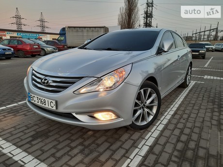 Hyundai Sonata