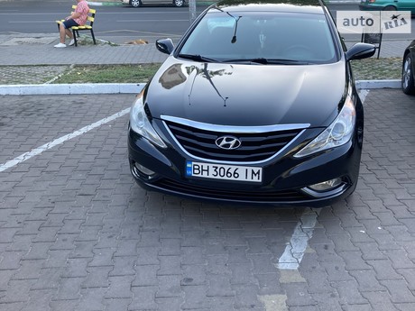 Hyundai Sonata 2013