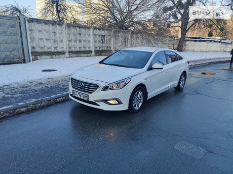 Sonata Hyundai Sonata