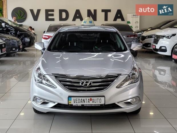 Hyundai Sonata