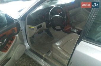 Hyundai XG  2000
