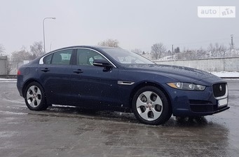 Jaguar XE 2.0D AT (180 л.с.) 2016