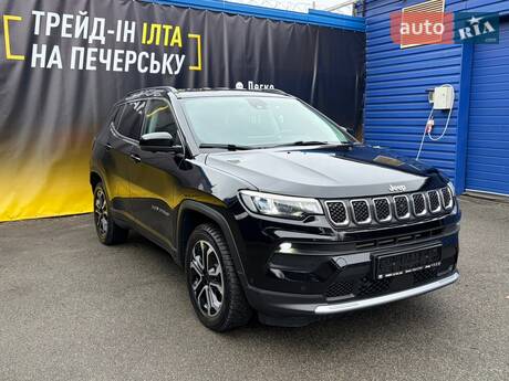 Jeep Compass 2023 в Киеве