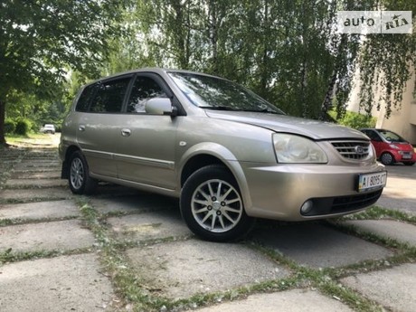 Kia Carens 2004