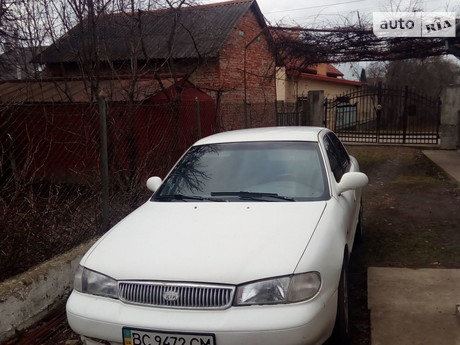 Kia Clarus 1998